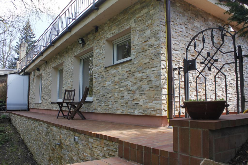 Apartment Dejvice Praga Exterior foto